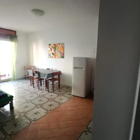Appartement Lido 12 *